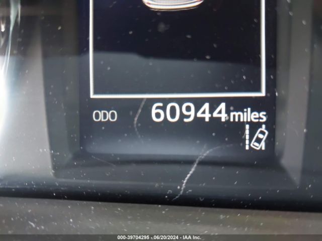 JTMJFREV1JJ258843 Toyota RAV4 SE
