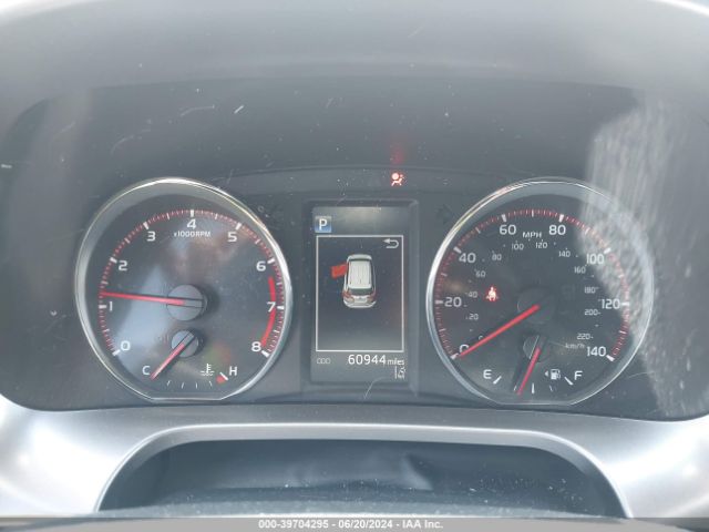 JTMJFREV1JJ258843 Toyota RAV4 SE