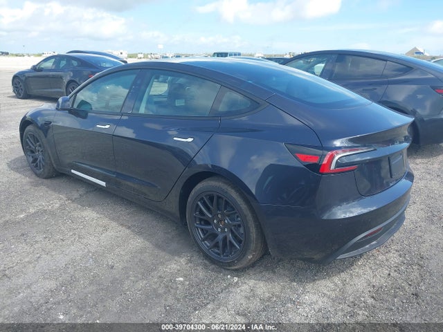 2024 TESLA MODEL 3 5YJ3E1EA1RF748065 Photo 2