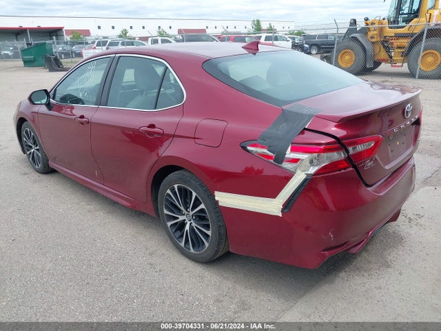 Toyota CAMRY SE 2018 4T1B11HK2JU666977 Image 3