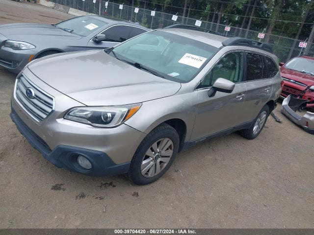 Subaru Outback 2.5i Premium 2015 4S4BSACC5F3200373 Image 2