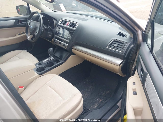 Subaru Outback 2.5i Premium 2015 4S4BSACC5F3200373 Image 5