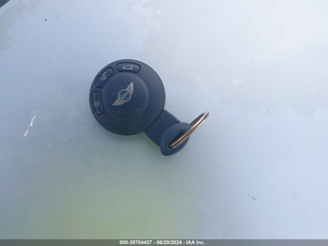 2009 MINI COOPER CLUBMAN WMWML33509TX35958 Photo 10