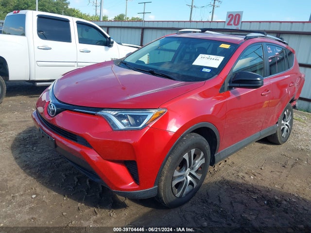 Toyota RAV4 LE 2016 JTMZFREV1GJ093503 Image 2