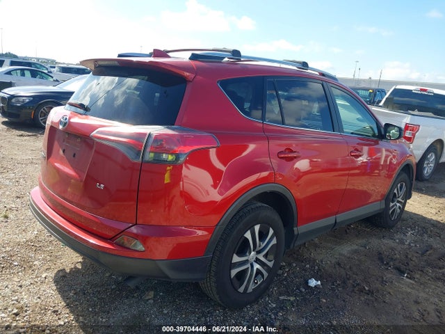 Toyota RAV4 LE 2016 JTMZFREV1GJ093503 Image 4