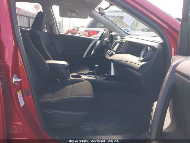 Toyota RAV4 LE 2016 JTMZFREV1GJ093503 Image 5