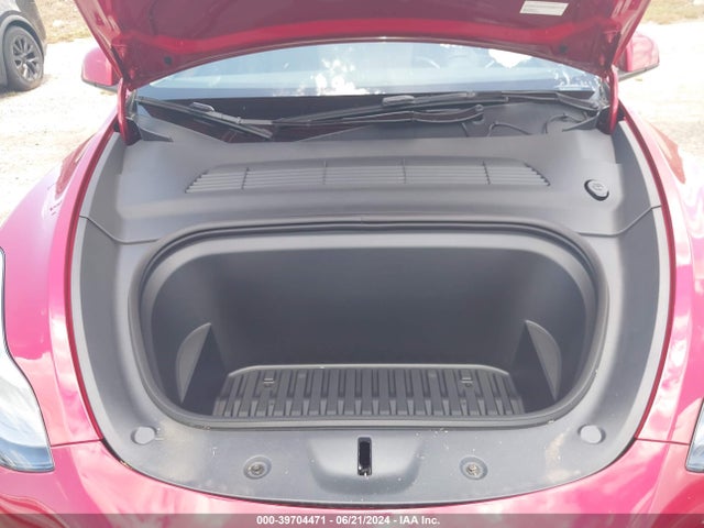 2024 TESLA MODEL Y 7SAYGDEF7RA282834 Photo 9