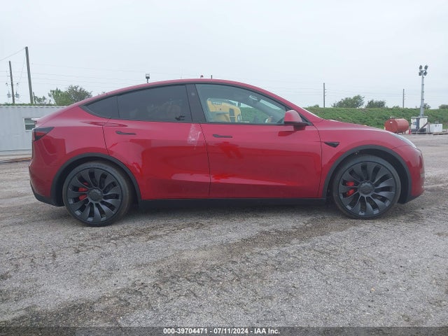 7SAYGDEF7RA282834 Tesla Model Y Performance Dual Motor All-wheel Drive