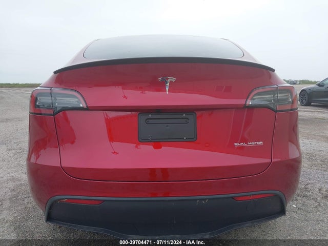 7SAYGDEF7RA282834 Tesla Model Y Performance Dual Motor All-wheel Drive