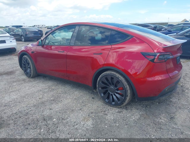 2024 TESLA MODEL Y 7SAYGDEF7RA282834 Photo 2