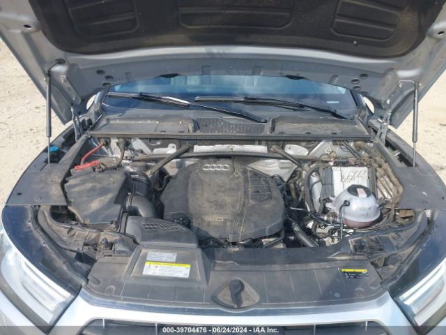 WA1ANAFY4J2004688 Audi Q5 2.0t Premium/2.0t Tech Premium