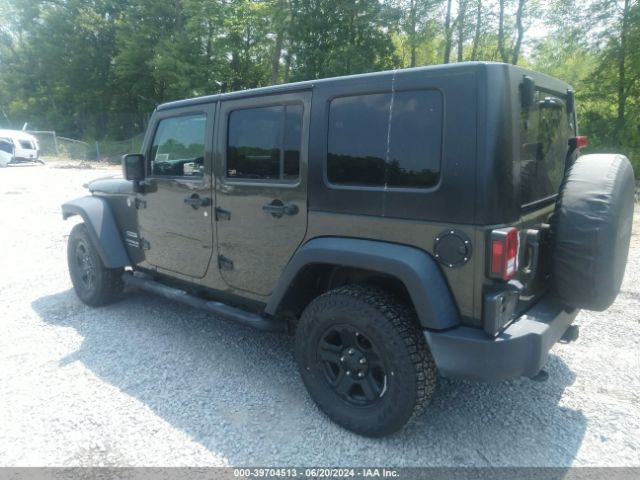 1C4BJWDG7FL767772 Jeep Wrangler Unlimited Sport