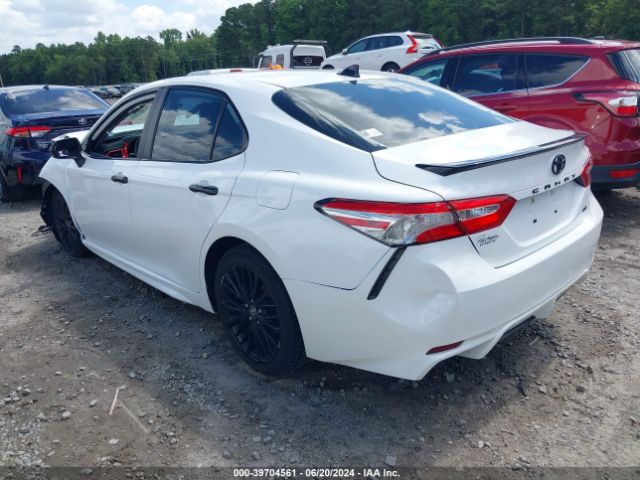 4T1G11AK3LU398332 Toyota Camry Se Nightshade Edition