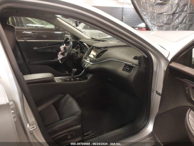 1G1105SA0HU155927 Chevrolet IMPALA 1LT