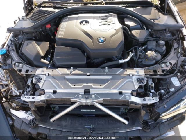 3MW69FF08R8E36623 BMW 3 Series 330i