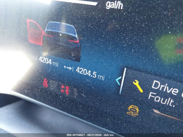 3MW69FF08R8E36623 BMW 3 Series 330i