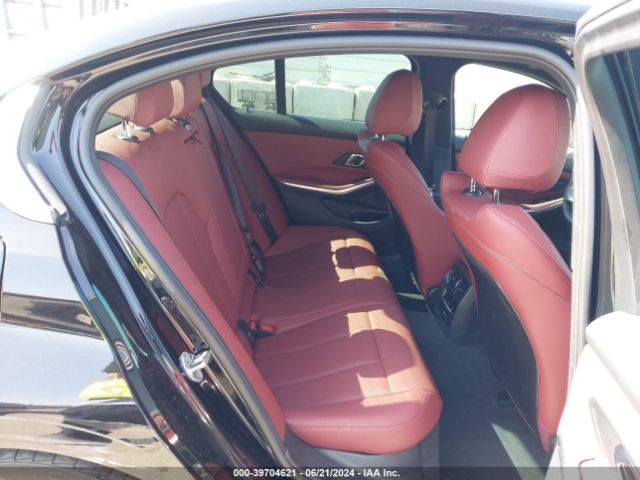 3MW69FF08R8E36623 BMW 3 Series 330i
