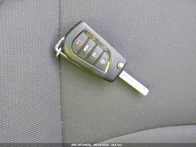 Toyota COROLLA LE 2022 JTDEPMAE3N3005248 Image 11