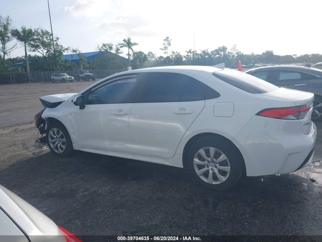 Toyota COROLLA LE 2022 JTDEPMAE3N3005248 Image 14
