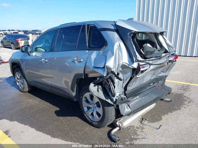 Toyota RAV4 LE 2022 2T3H1RFVXNC211914 Image 3