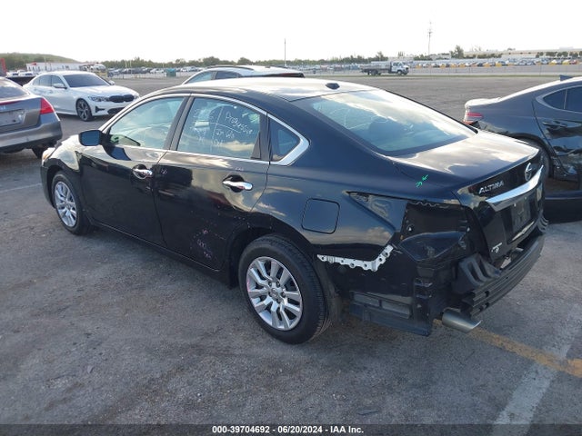 Nissan Altima 2.5 S 2015 1N4AL3AP9FC169469 Image 3