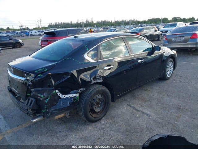 Nissan Altima 2.5 S 2015 1N4AL3AP9FC169469 Image 4