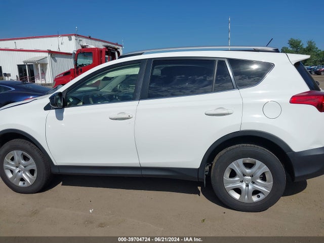 Toyota RAV4 LE 2014 JTMZFREV5EJ022981 Image 14