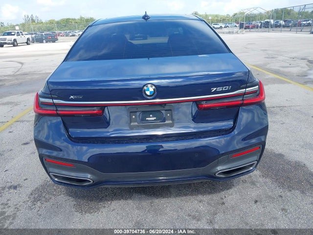 BMW 750 I Xdrive 2022 WBA7U2C06NCK92895 Image 16