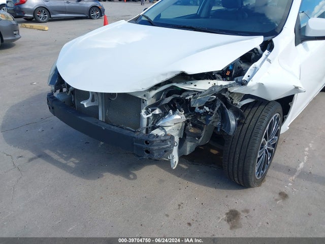 Toyota Corolla S Plus 2014 5YFBURHEXEP154245 Image 6