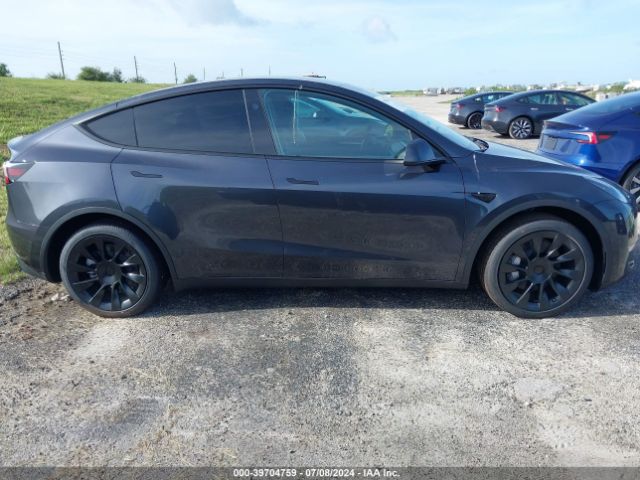 7SAYGDEE7RA281254 Tesla Model Y Long Range Dual Motor All-wheel Drive