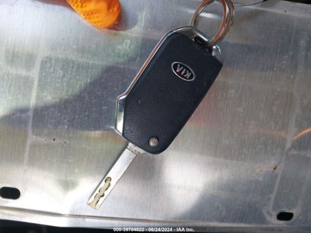 3KPF24AD6LE175197 KIA FORTE FE