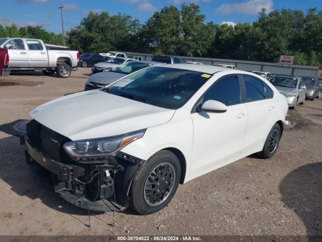 3KPF24AD6LE175197 KIA FORTE FE