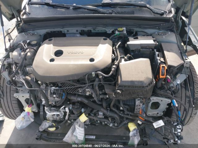 YV4L12UX4P2966974 Volvo Xc40 B5 Ultimate Dark Theme