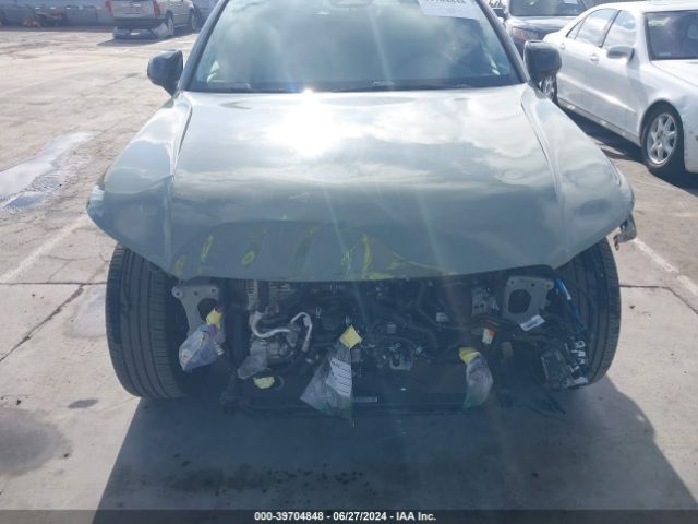 YV4L12UX4P2966974 Volvo Xc40 B5 Ultimate Dark Theme