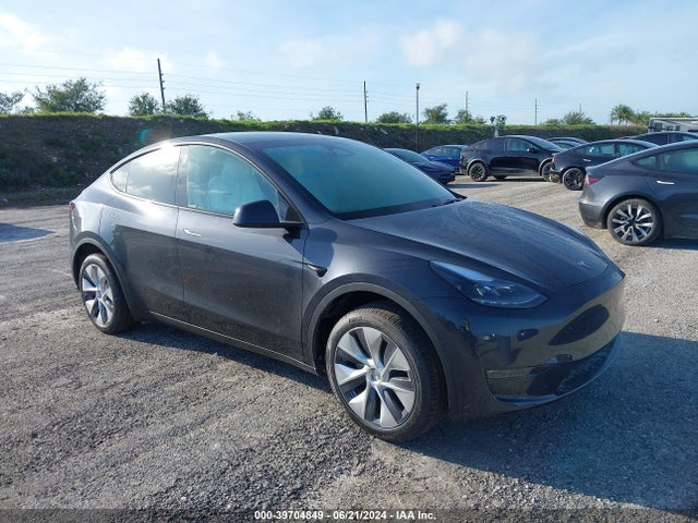 2024 TESLA MODEL Y 7SAYGDEE4RA283088 Photo 0