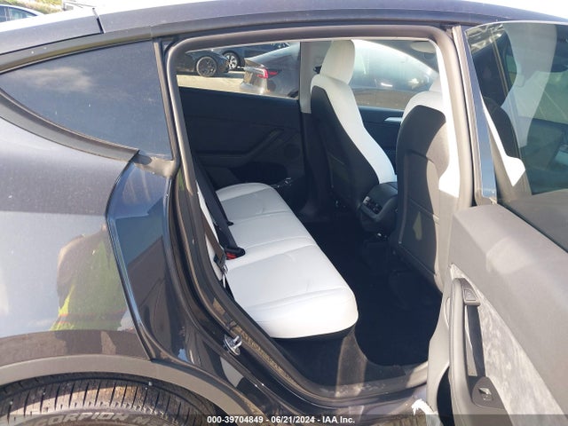 2024 TESLA MODEL Y 7SAYGDEE4RA283088 Photo 7