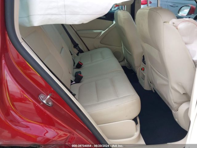 WVGAV7AX5GW069120 Volkswagen TIGUAN SE