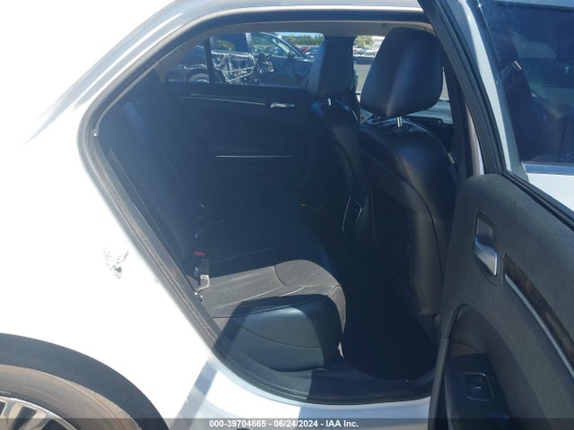 2C3CCAEG8GH151694 Chrysler 300C