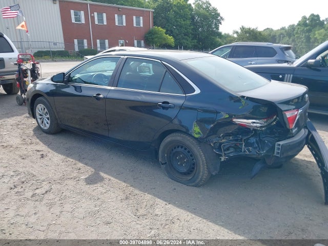 Toyota CAMRY LE 2017 4T1BF1FK9HU284363 Image 3
