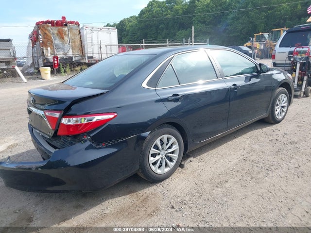 Toyota CAMRY LE 2017 4T1BF1FK9HU284363 Image 4