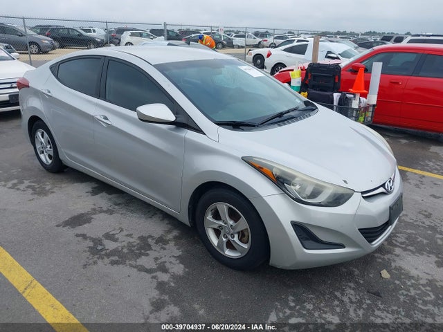2015 5NPDH4AE7FH580077 main image