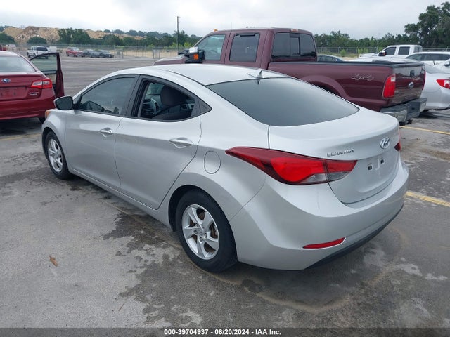 Hyundai ELANTRA SE 2015 5NPDH4AE7FH580077 Image 3
