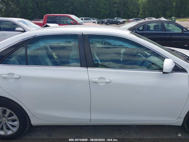 Toyota CAMRY LE 2017 4T1BF1FK6HU684171 Image 13