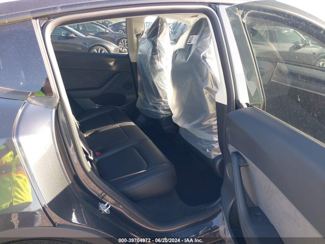 2024 TESLA MODEL Y 7SAYGDED8RF091151 Photo 7