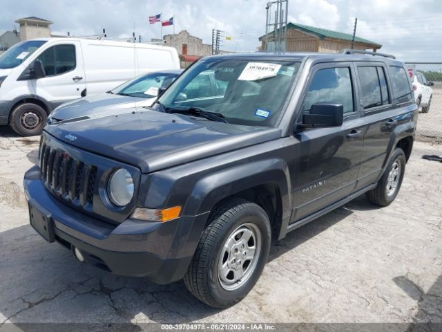 1C4NJPBB6FD186252 Jeep Patriot Sport