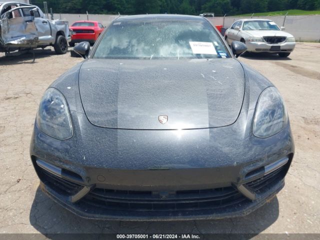 WP0AF2A75HL152702 Porsche Panamera Turbo