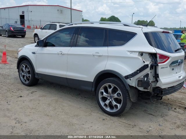 1FMCU9J92GUC73135 Ford Escape Titanium