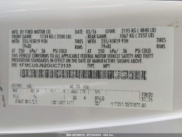 1FMCU9J92GUC73135 Ford Escape Titanium