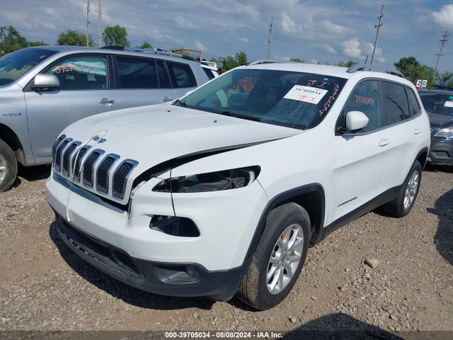 1C4PJMCB0HW507151 Jeep Cherokee Latitude 4x4