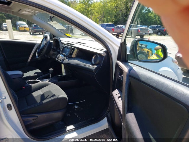 Toyota Rav4 Xle 2014 2T3RFREV2EW205305 Image 5